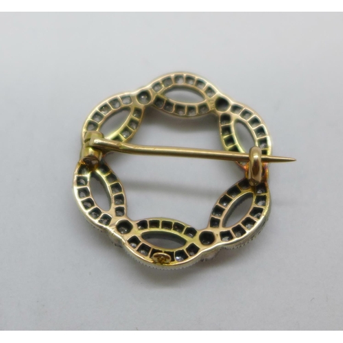 1182 - An early Victorian diamond set brooch, 22mm, (gold back and silver settings)