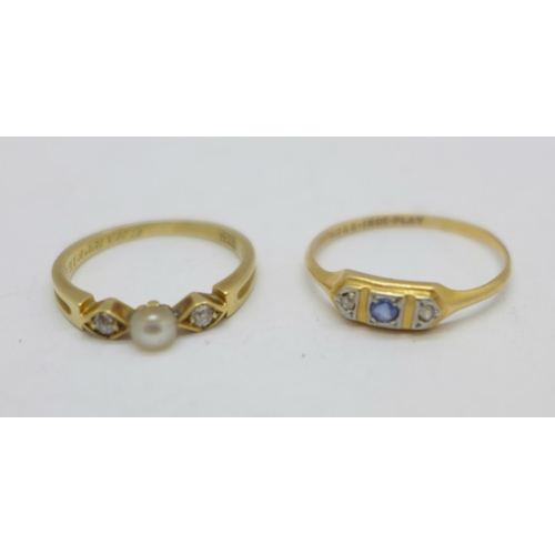 1190 - Two early 20th Century 18ct gold rings, one set with diamond and pearl and with inscription, '20.9.0... 