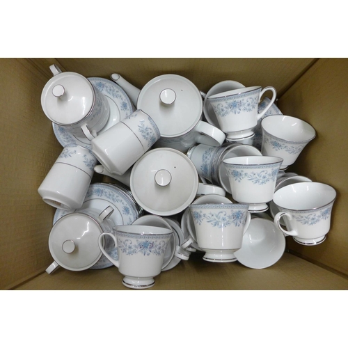 1267 - A collection of Noritake Blue Hill teaware **PLEASE NOTE THIS LOT IS NOT ELIGIBLE FOR POSTING AND PA... 