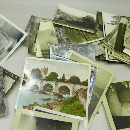 621 - A box of small black and white photographs, Nottingham (Wollaton and area) and Derbyshire (Dovedale,... 