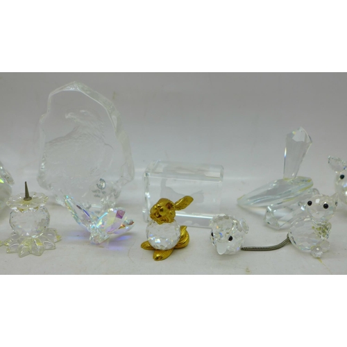 642 - Swarovski and other crystal glass animals, etc.