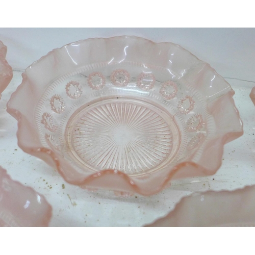 695 - Six peach glass dessert dishes with scallop edge rims