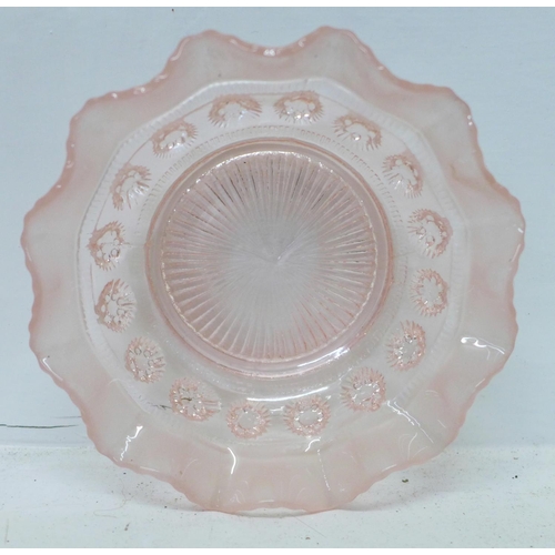 695 - Six peach glass dessert dishes with scallop edge rims