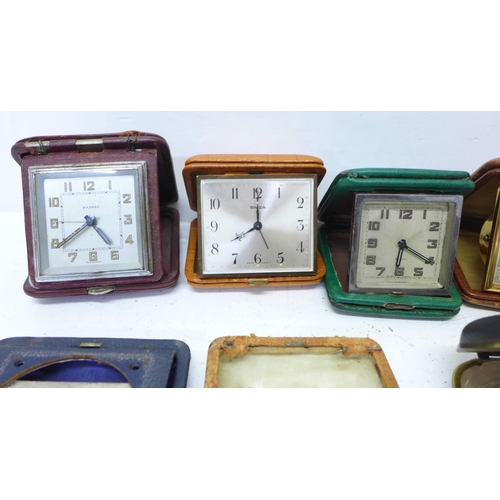 702 - Travel clocks including Smiths, Oris, Bayard, Starlet, Swiza, Helveco, etc.