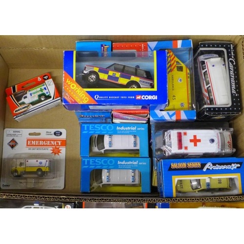 726 - A collection of emergency service model vehicles including Corgi and Matchbox