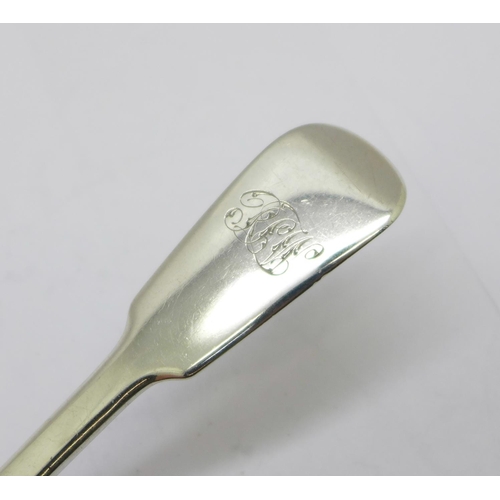 914 - A William IV silver sifter spoon, John Beauchamp, London 1831, 39g