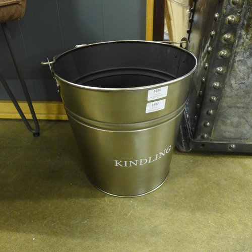 1443 - A pewter kindling bucket (1754013)   #