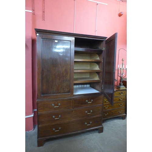 70 - A George III mahogany linen press