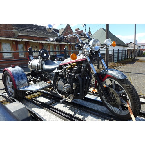 2441 - Kawasaki Z1000 Motorcycle Trike and Custom-made Trailer.  A 2006 trike conversion of a 1979 Kawasaki... 