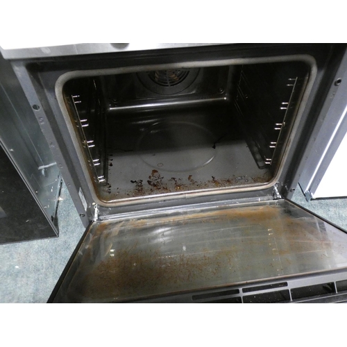 3065 - Zanussi  Single Multifunction Pyrolytic Oven H589xW594xD568, RRP £395 inc. VAT - model no:-ZOP37982X... 