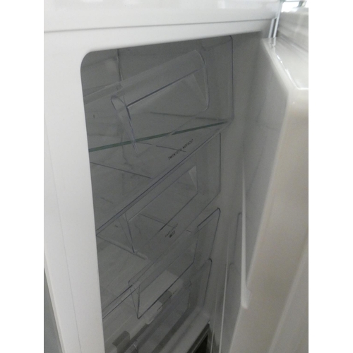 3085 - Zanussi  50/50 Frost Free Integrated Fridge Freezer H1772xW540xD549, RRP £532.5 inc. VAT - model no:... 