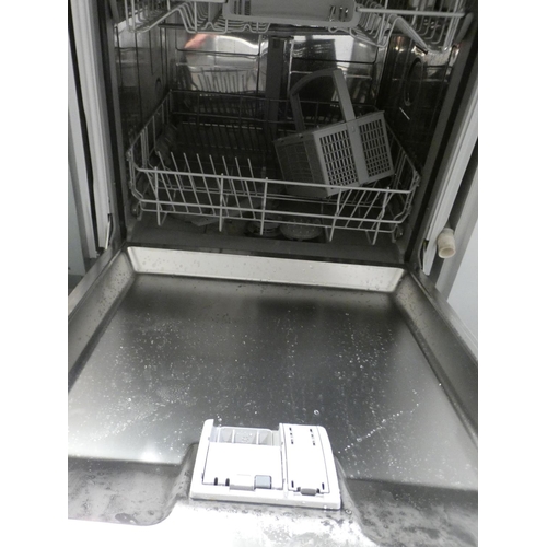 3093 - Bosch  Integrated Dishwasher H815xW598xD550, RRP £359 inc. VAT - model no:-SMV40C30GB * This lot is ... 