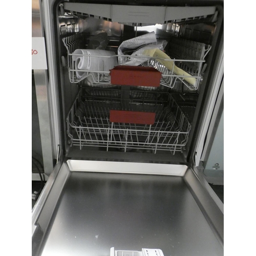 3094 - Neff Fully Integrated Dishwasher * This lot is subject to VAT