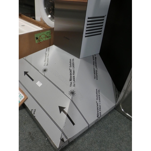 3126 - Bosch  Integrated Hood - Stainless Steel H402xW599xD271, RRP £129 inc. VAT - model no:-DEM63AC00B * ... 