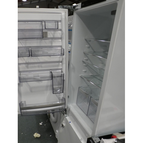 3147 - AEG  70/30 Fridge Freezer H1772xW540xD549, RRP £835 inc. VAT - model no:-SCE8181VTS * This lot is su... 