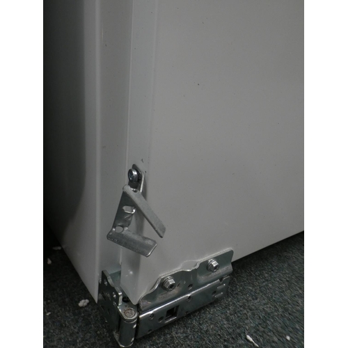 3147 - AEG  70/30 Fridge Freezer H1772xW540xD549, RRP £835 inc. VAT - model no:-SCE8181VTS * This lot is su... 