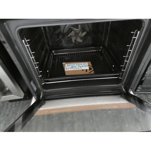 3310 - Zanussi  Single Oven H589xW594xD568, RRP £385.5 inc. VAT - model no:-ZOHNX3X1 * This lot is subject ... 