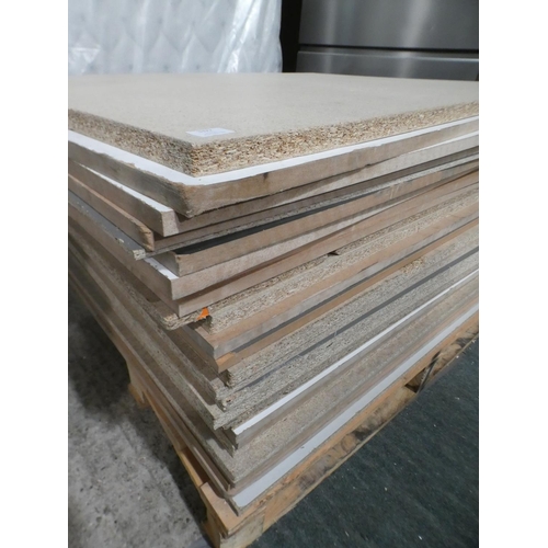 3322 - Pallet of chipboard panels * This lot is subject to VAT