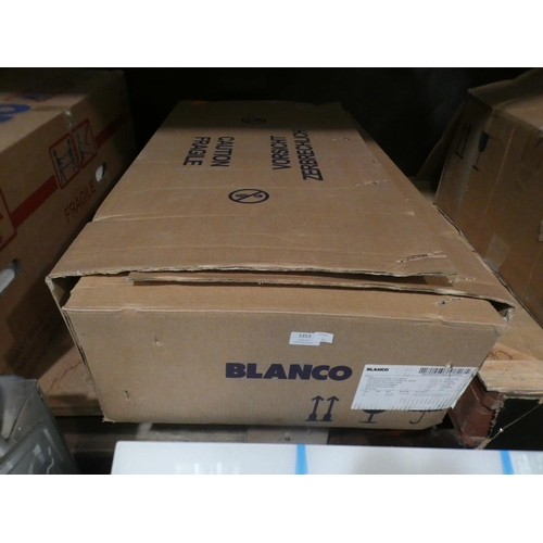 3353 - 500x1000 Monroe 1.0 Bowl RVS Ceramic, RRP £104 inc. VAT - model no:-BL467808 * This lot is subject t... 