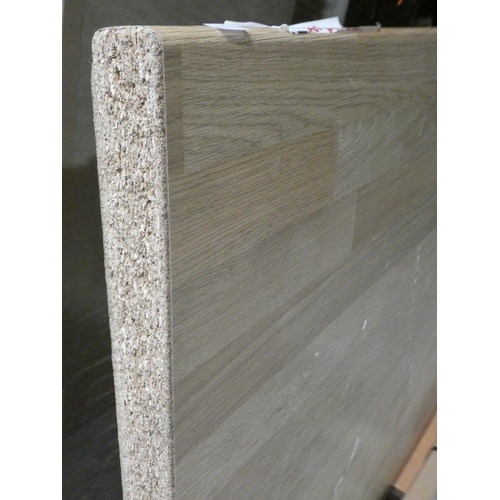 3369 - 1750X602X38 Light Oak Effect Worktop, RRP £378.33 inc. VAT * This lot is subject to VAT