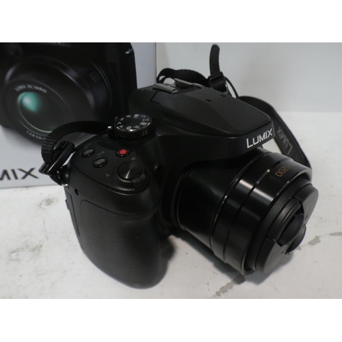 3026 - Panasonic Bridge Camera (DC-FZ82EB-K), RRP £199.99 + VAT (222-173) * This lot is subject to VAT