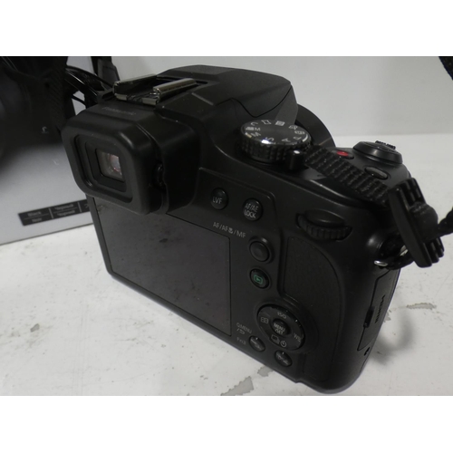 3026 - Panasonic Bridge Camera (DC-FZ82EB-K), RRP £199.99 + VAT (222-173) * This lot is subject to VAT