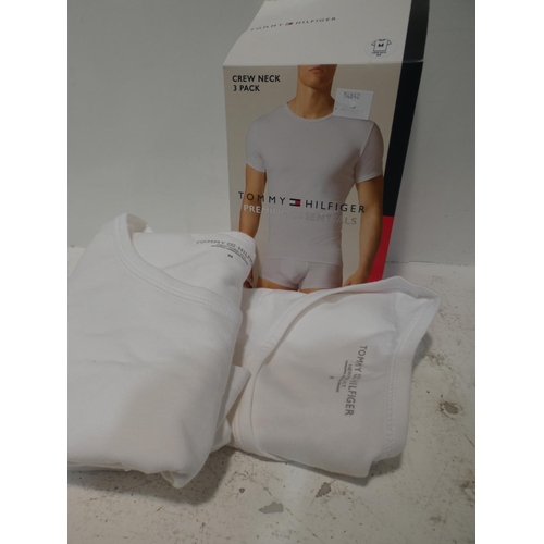 3061 - Two Tommy Hilfiger Crew Neck T-Shirts and Two Puma Seamless Racerback Sports Bras (222-151, 165) * T... 