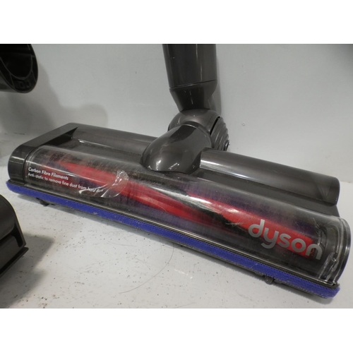 3077 - Dyson V6 Fluffy Vacuum Cleaner (model no:- 210321-01), RRP £229.99 + VAT (222-487) * This lot is sub... 