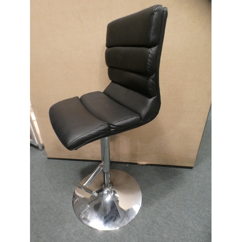 3166 - Bennett Gaslift Bar Stool (model:- CUKGLBST-1) (222-332) * This lot is subject to VAT