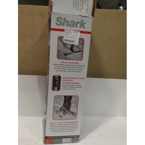 3202 - Shark Steam Mop (model:- S6003UKCO), RRP £109.99 + VAT     (222-475) * This lot is subject to VAT