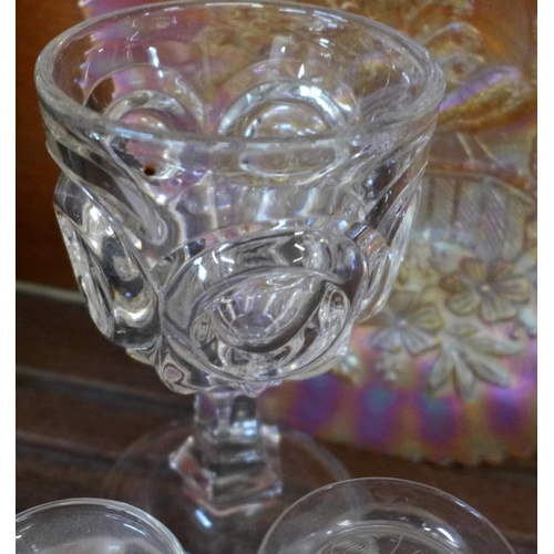 678 - Glassware including two items of Carnival glass; plate and bowl, rummer, etc.