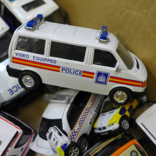 739 - Die-cast Police themed model vehicles