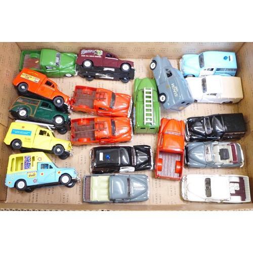 762 - Eighteen Morris model vehicles by Saico