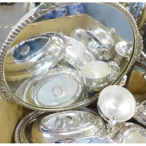 785 - A box of plated ware including three entrée dishes and a mirrored cake stand