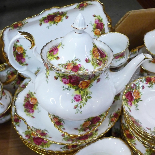 794I - A Royal Albert Old Country Roses six setting tea and dinner service including a three-tier cake stan... 