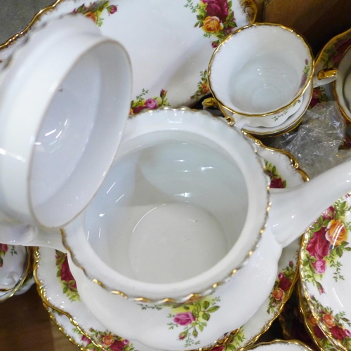 794I - A Royal Albert Old Country Roses six setting tea and dinner service including a three-tier cake stan... 