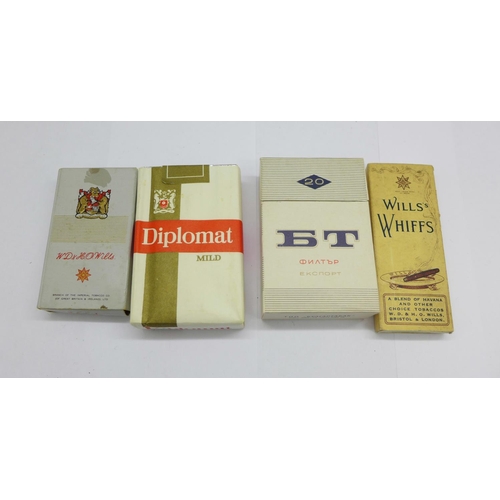 835 - Three packets of vintage cigarettes and one packet of 3 Wills's Whiffs cigars