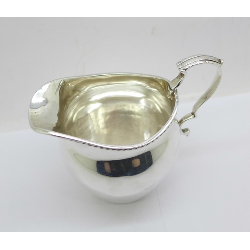 858 - A silver cream jug by George Unite, Birmingham 1919, 89g