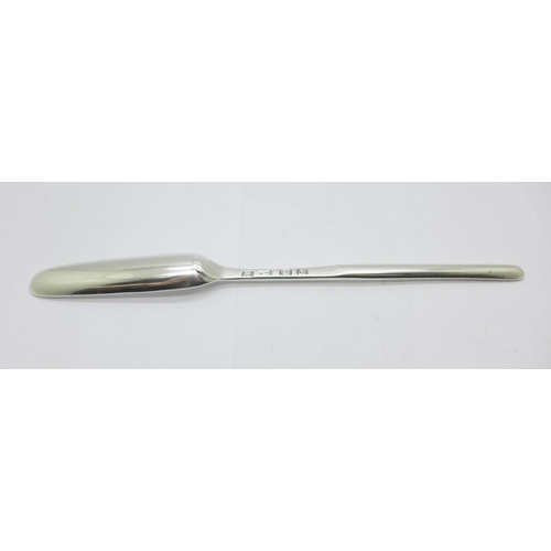 886 - A George III silver marrow scoop, William Sumner & Richard Crossley, London 1775, 47g