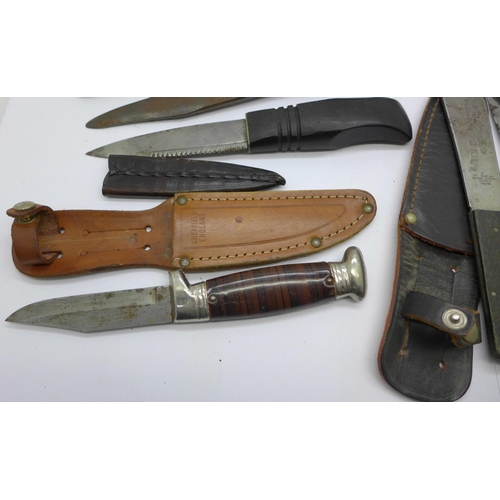 942 - Seven knives, one blade marked Rodgers