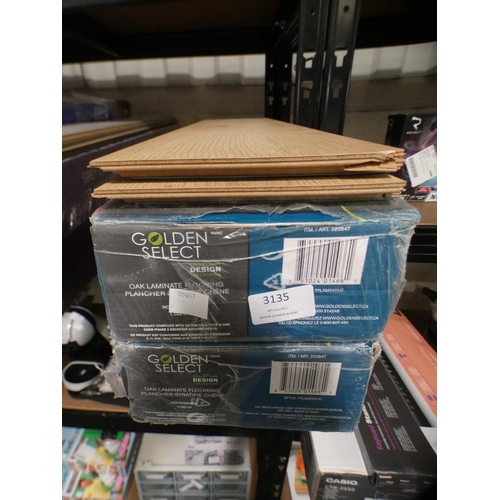 3135 - Two Packs of Laminate Flooring (Oak) (225 - 160, 161 ) * This lot is subject to VAT