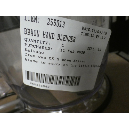 3172 - Braun Hand Blender        (222-423) * This lot is subject to VAT