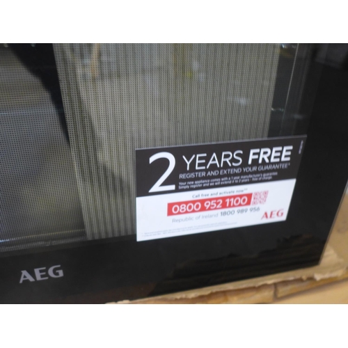 1559A - AEG  Single Pyrolytic Oven with SteamBake H594xW595xD567 - model no:- BPE556220B, RRP £1458 inc. VAT... 