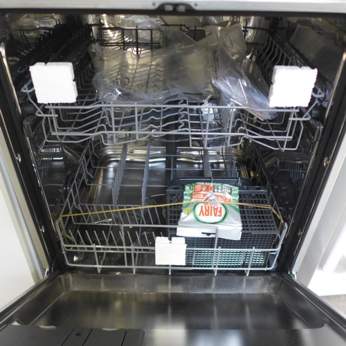 1571 - AEG Fully Integrated Dishwasher H818xW596xD550 - model no:- FSB42607Z, RRP £382.5 inc. VAT * This lo... 