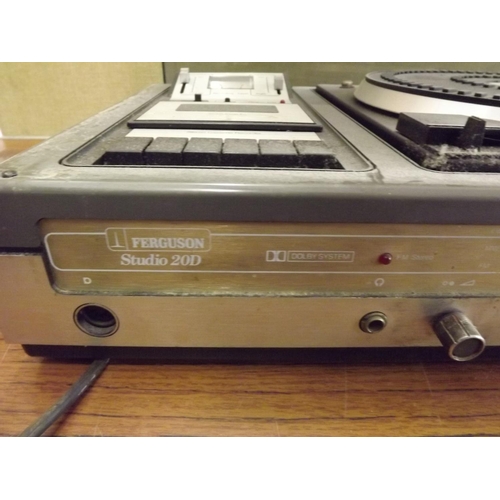 2193 - Ferguson Studio 200 turntable & tape deck music system with pr. of speakers