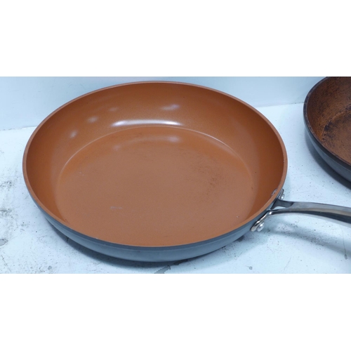 3092 - Tramontina Frying Pans and Gotham Pro Pan Set       (227-280, 281) * This lot is subject to VAT