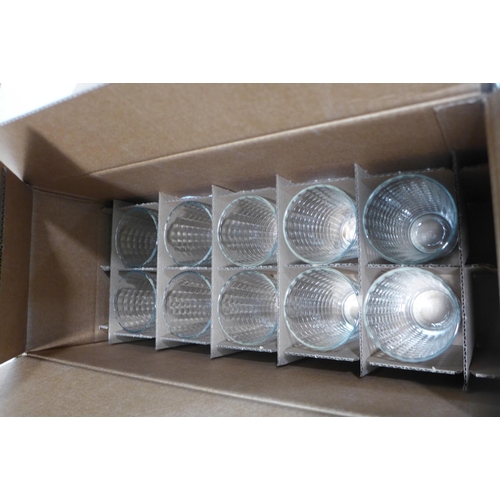 3121 - Pasabache Glassware (227-366) * This lot is subject to VAT