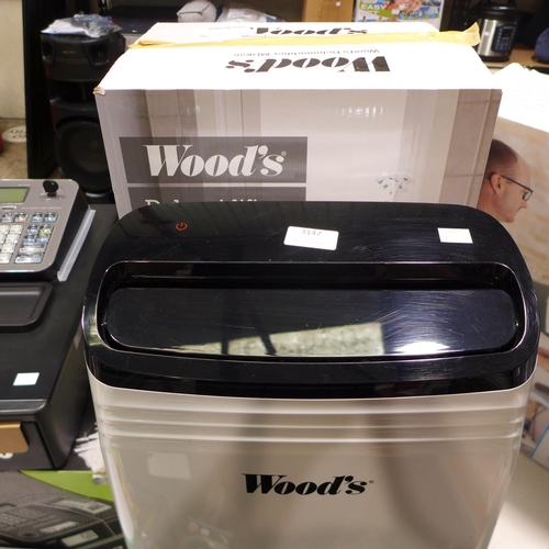 3147 - Wood'S Dehumidifier MDK26, RRP £189.99 + vat (227-422) * This lot is subject to VAT