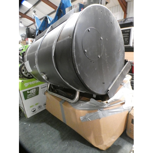 3250 - Louisiana Grills 900 Series, RRP £583.33 + VAT     (226-3) * This lot is subject to VAT