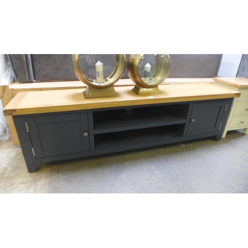 1382 - A Hampshire blue painted oak extra large TV unit (KEL P32-73)   *This lot is subject to VAT